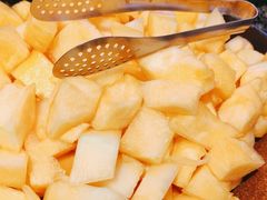 -老牌坊云南鱼豆花火锅(哈西万达店)