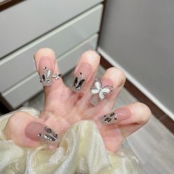 -兔猫ToMoreNails美甲美睫