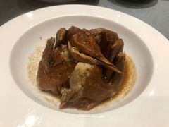 红烧乳鸽-A One Kitchen·南京精菜馆(晶丽酒店店)