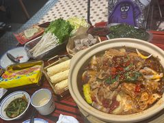 -沙胆彪炭炉牛杂煲(上海日月光广场店)