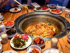 -山河屯铁锅炖鲜鹅·东北菜(开发区一店)