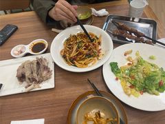 -贯贯吉·清真餐厅(浙江中路店)