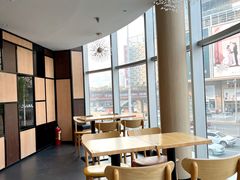 靠窗位-满记甜品(国际商场店)