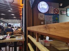 -鑫花溪牛肉米粉(人民广场店)