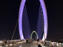 -南京眼步行桥