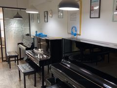 -梅纳·钢琴声乐架子鼓Mena Music(双井店)