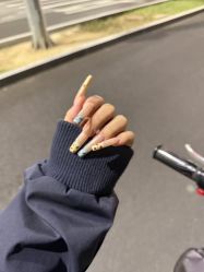 -尤米一站式美甲美睫