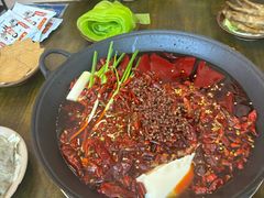 -黄潇洒老火锅(九眼桥宏济巷店)