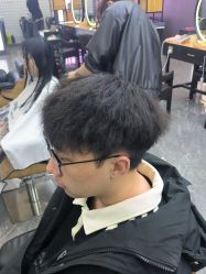 -藤野造型烫染·漂发