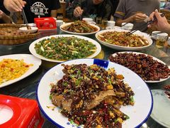 锅巴扇子骨-江湖黑大兔(杨家坪店)