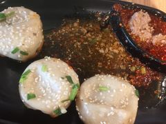 -小杨生煎(金山百联购物中心3楼店)