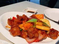 菠萝生炒骨-肥仔文澳门猪骨煲(南京西路店)