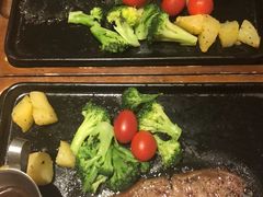 -必胜客(云汇天地店)
