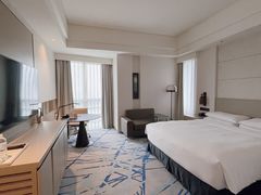 -上海漕河泾万丽酒店