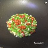 夏天必备的小苞苞清爽皮蛋豆腐