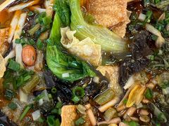 -丽丽三鲜螺蛳粉(田林路店)
