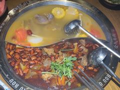 受气牛肉番茄鸳鸯锅-受气牛肉·重庆耙牛肉(来福士店)