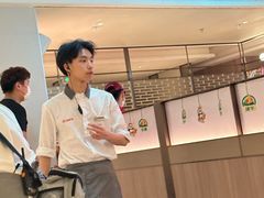 -海底捞火锅(凤凰广场店)
