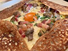 鸡蛋蘑菇熏肉荞麦可丽饼-RAC BAR(安福路店)