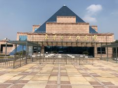 -上海市龙华烈士陵园