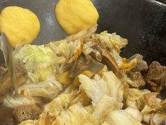 -粘豆包柴火铁锅炖
