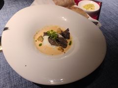 -弦月窗LUNETTE BY AMANDA(复兴路店)