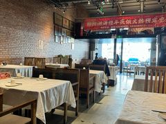 -鄱阳湖·江西小炒·瓦罐煨汤(五道口店)