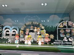 -泡泡玛特POPMART(蓝色港湾店)