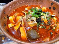 -成都你六姐·牛肉冒菜(上海陆悦汇店)