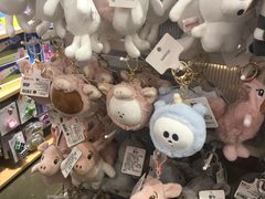 -名创优品(光耀东方购物中心店)