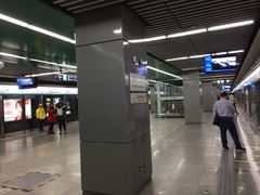 -黄村火车站(地铁站)