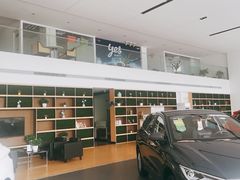 -比亚迪上海弘仁4S(杨浦店)