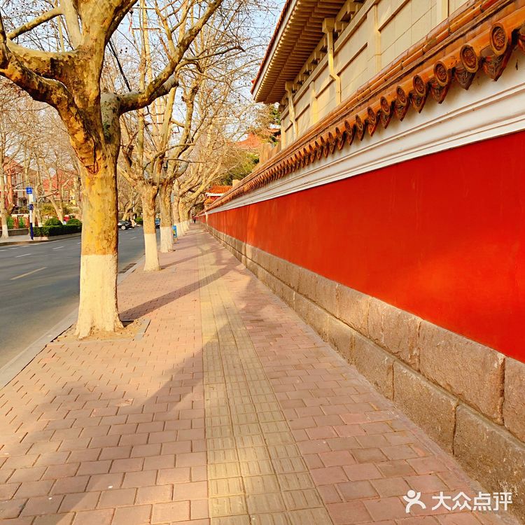 黄县路，一路走到齐东路，走了一路拍了一路