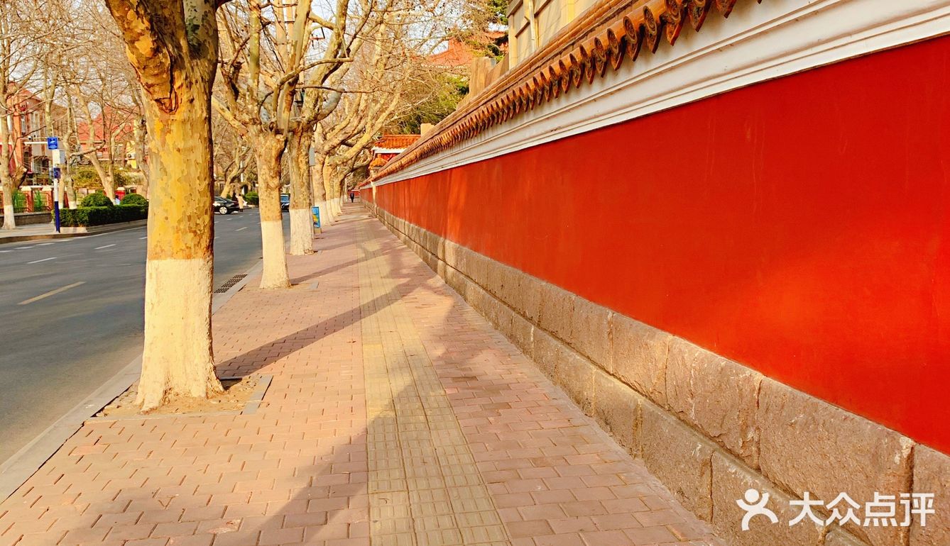 黄县路，一路走到齐东路，走了一路拍了一路