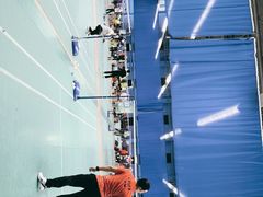 -中地华冠羽毛球俱乐部