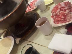 -满旗楼 北京烤鸭·涮羊肉火锅(武昌店)