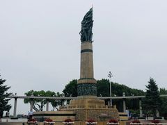 -人民防洪胜利纪念塔