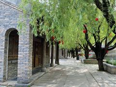 -雪山彩虹谷景区