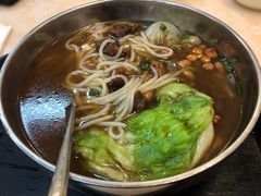 -卓雅桂林米粉