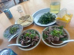 -大众跷脚牛肉馆·非遗传承单位(峨眉山店)