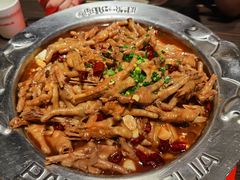 鸡爪煲-胖哥俩肉蟹煲(悦荟广场店)