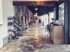 -喜洲吧·江畔老船厂·庭院餐厅(喜临院店)