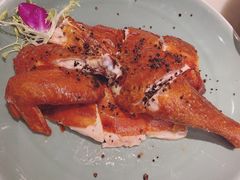 -港丽餐厅(高德置地店)