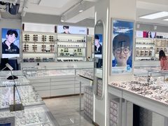 -潘多拉眼镜·蔡司依视路明月(潘家园店)