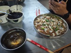 -正宗杨记普洱酸醋米线(总店)