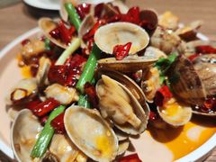 -街角等你.大连海鲜烧烤.经典铁板海鲜串(西安路店)