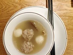 -聚鑫朋酸菜肥肠(文艺路口店)