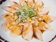 -穹六人间 people 6(岳阳路店)