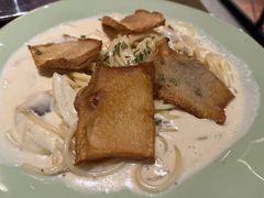 蘑菇奶油意面-机器人火炉披萨