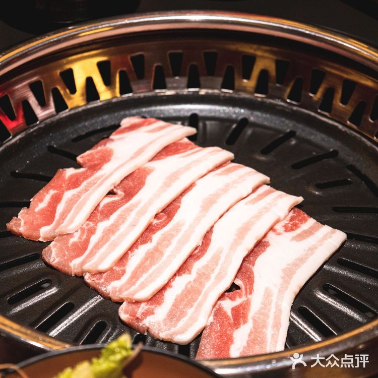 广州地道炭火烤肉，借机熏烤一下浪漫情人节